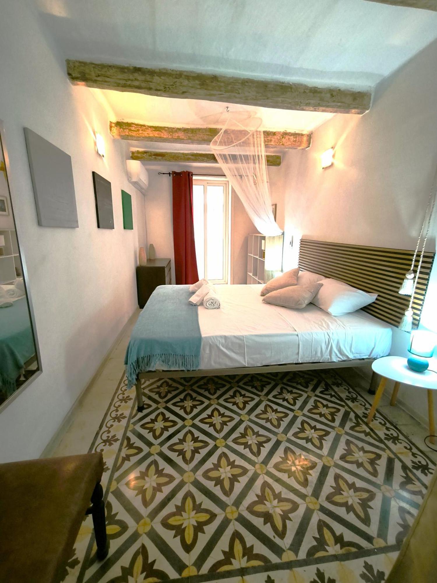Stunning Valletta 3 Bedroom Town House Esterno foto