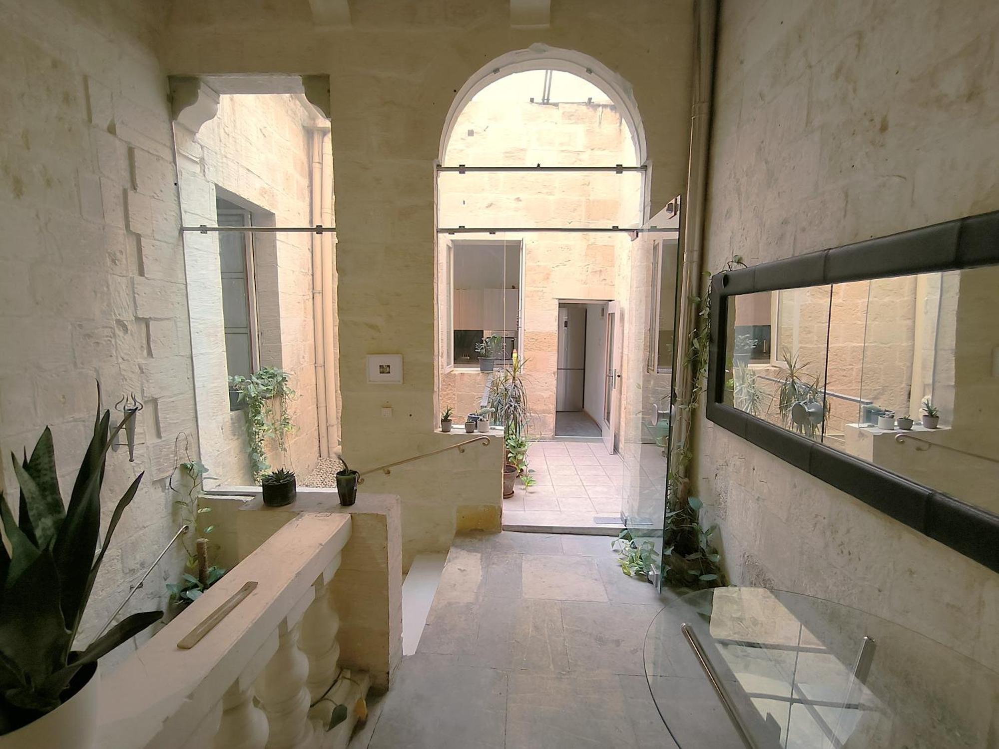 Stunning Valletta 3 Bedroom Town House Esterno foto