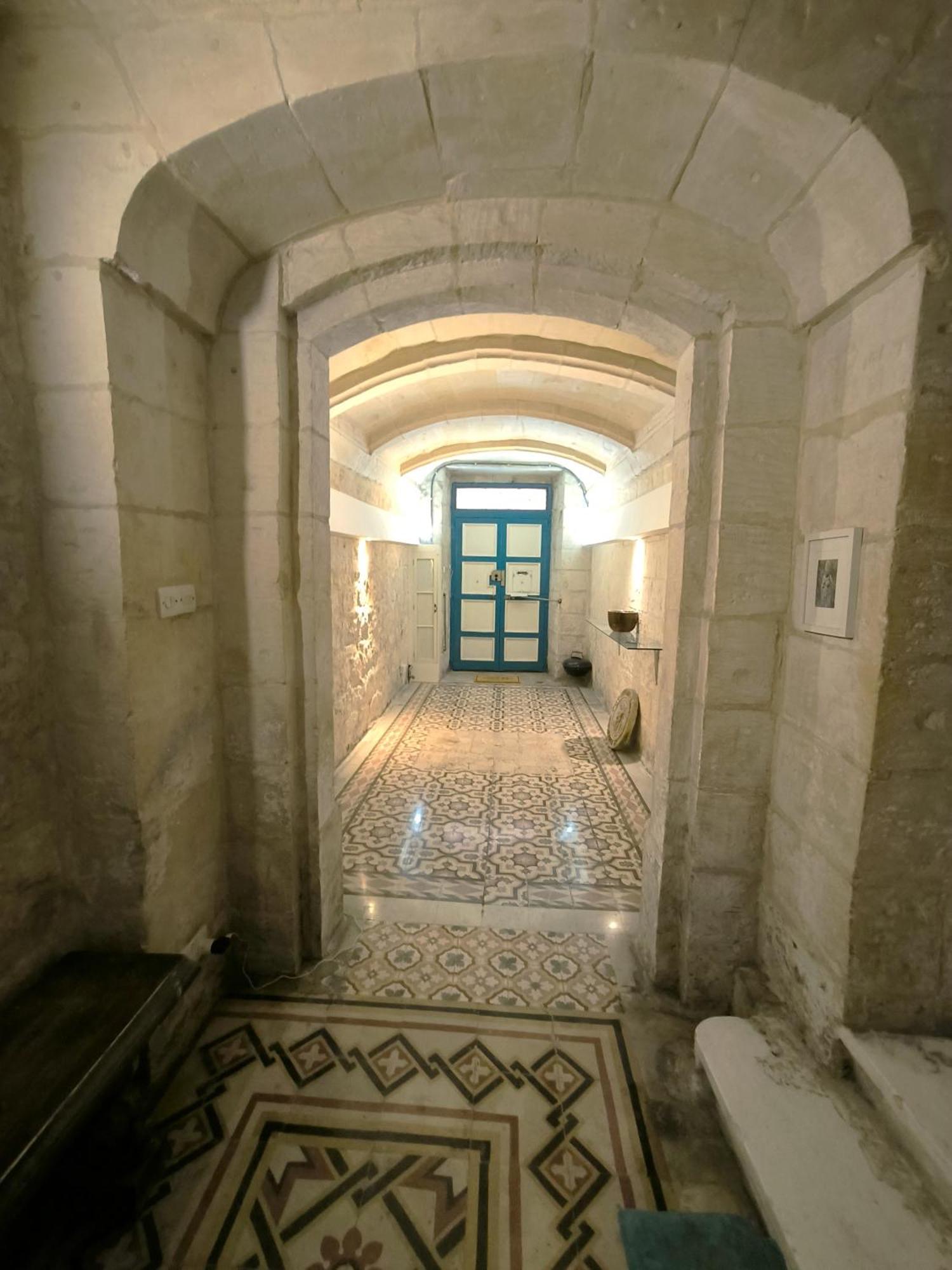 Stunning Valletta 3 Bedroom Town House Esterno foto